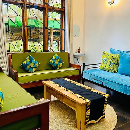 Sophie Homestay Moshi Exterior photo